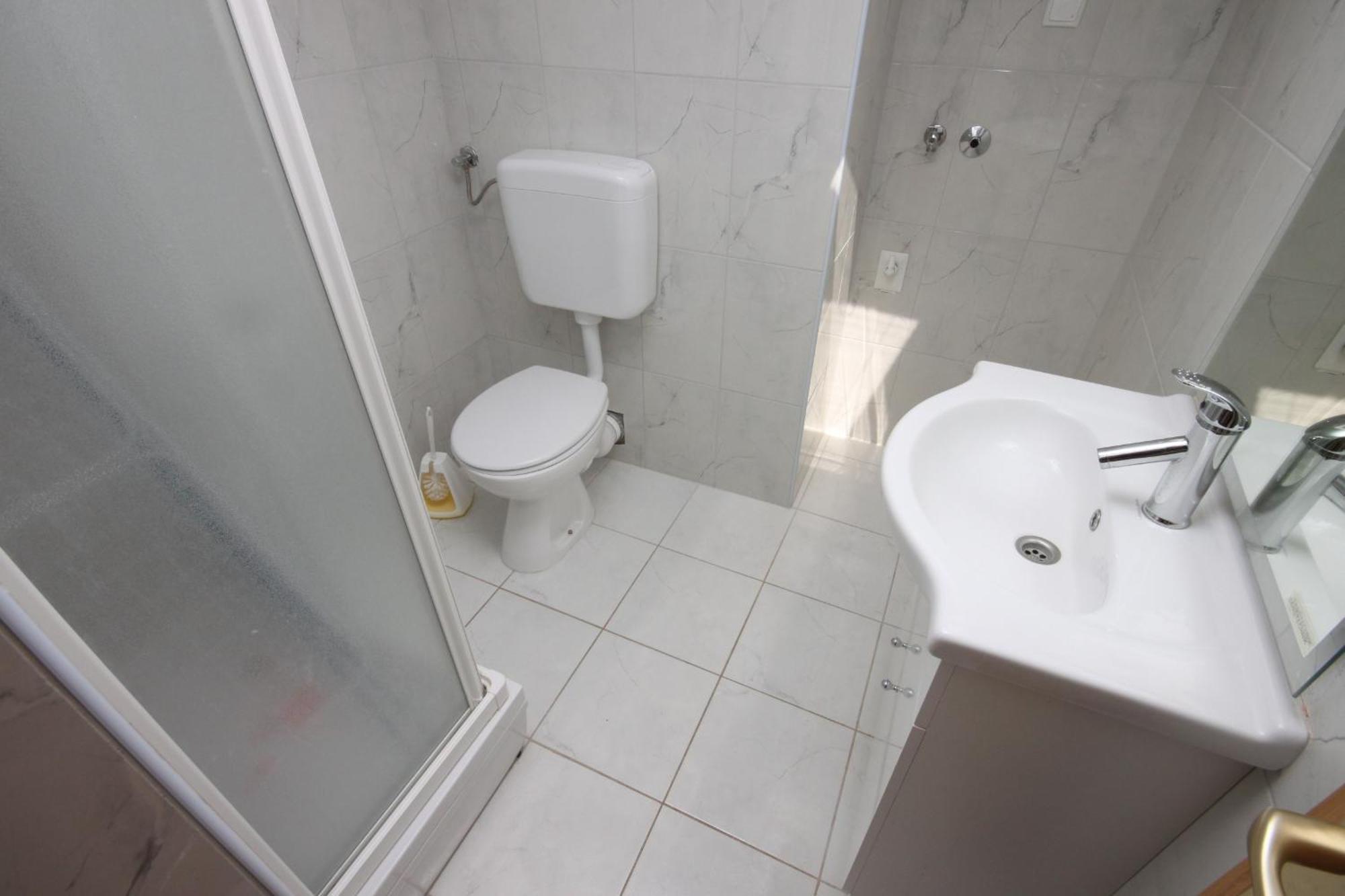 Apartments By The Sea Mandre, Pag - 6507 Kolan Room photo